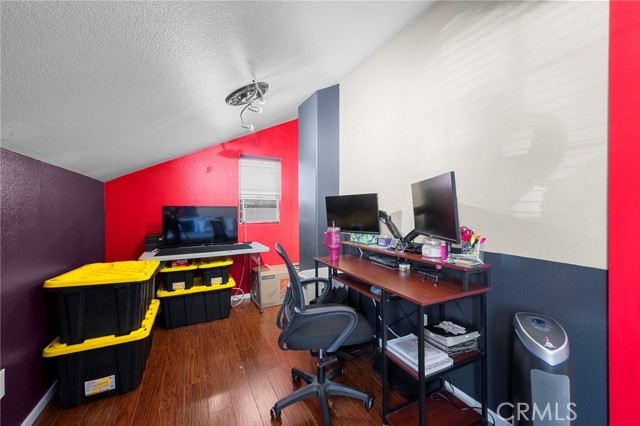 Detail Gallery Image 31 of 48 For 11825 Mount Royal Ct, Rancho Cucamonga,  CA 91737 - 4 Beds | 3 Baths