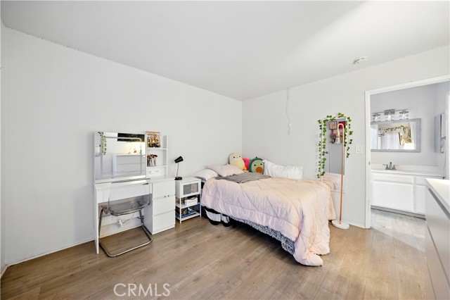 14937 Sherman Way, Van Nuys CA: https://media.crmls.org/medias/321a11da-fbd8-456f-8f88-080129862856.jpg
