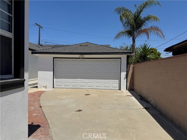 1935 W 154th Place, Gardena CA: https://media.crmls.org/medias/321a30db-671a-4d54-949d-6d27d784b54c.jpg