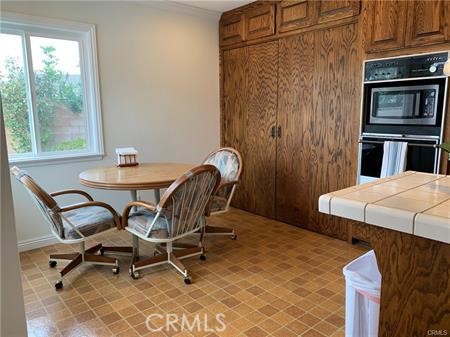 Detail Gallery Image 5 of 16 For 22815 Elm Ave, Torrance,  CA 90505 - 4 Beds | 2 Baths