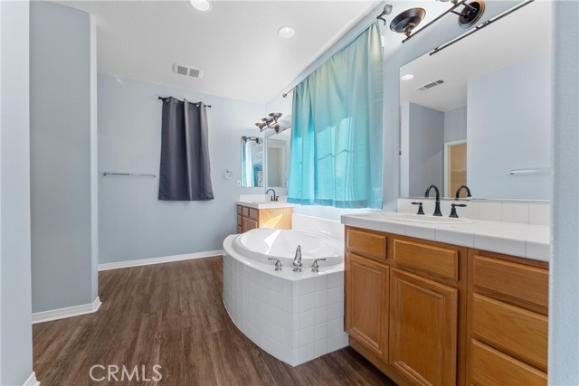 3414 Club Rancho Drive, Palmdale CA: https://media.crmls.org/medias/321bf736-fa90-4186-886f-0e7590f40b23.jpg