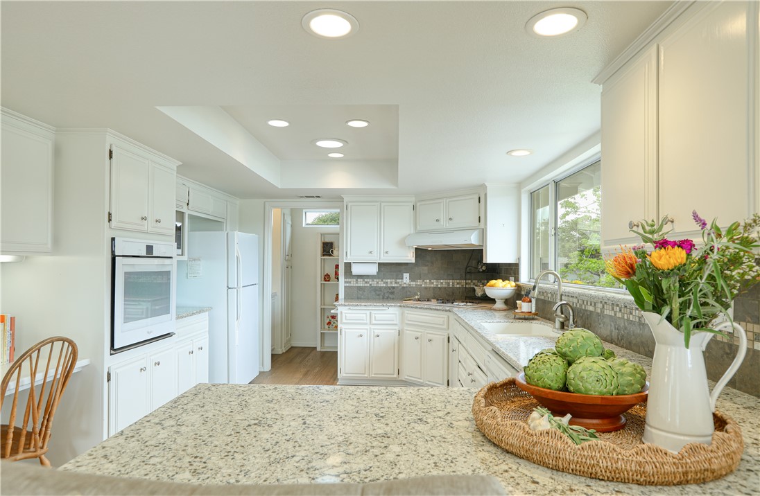 Detail Gallery Image 15 of 48 For 502 May St, Arroyo Grande,  CA 93420 - 4 Beds | 2/1 Baths