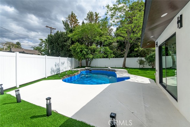 Detail Gallery Image 38 of 48 For 19806 Needles, Chatsworth,  CA 91311 - 3 Beds | 3 Baths