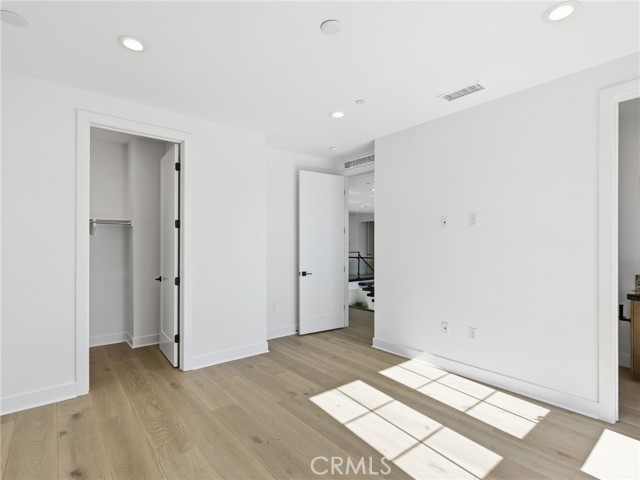 Detail Gallery Image 41 of 48 For 22849 W Seaqua Cir, Chatsworth,  CA 91311 - 6 Beds | 6/1 Baths