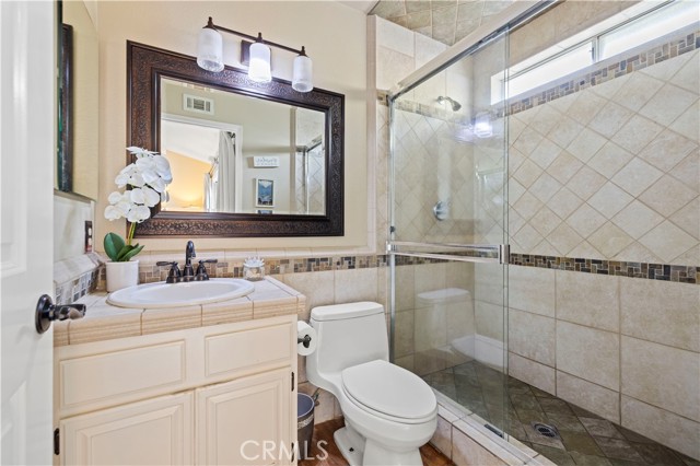 Detail Gallery Image 12 of 18 For 28421 Victoria Rd, Castaic,  CA 91384 - 2 Beds | 2 Baths