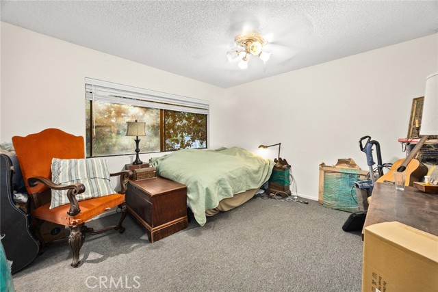 242 N Orange Grove Boulevard, Pasadena CA: https://media.crmls.org/medias/321f96c5-3c28-436c-a631-961bf2c40702.jpg