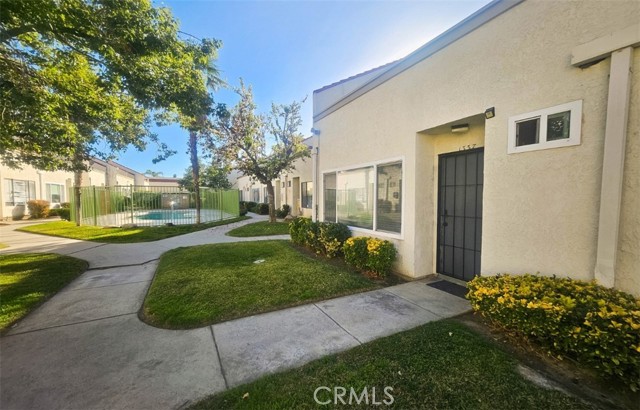 Detail Gallery Image 32 of 37 For 1337 W Latham, Hemet,  CA 92543 - 3 Beds | 2/1 Baths