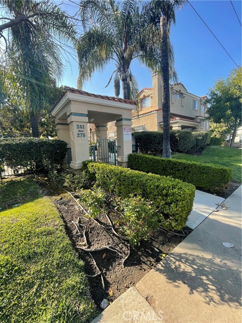243 S San Dimas Canyon Road, San Dimas CA: https://media.crmls.org/medias/32205e7f-362c-4c5e-9876-c50e149b926b.jpg