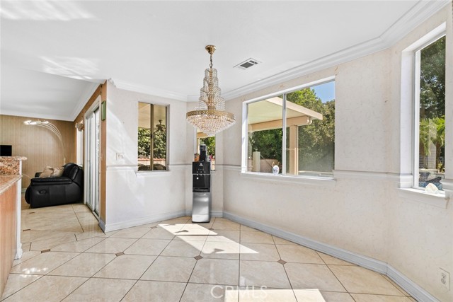 MLS #SR25239353 image #9