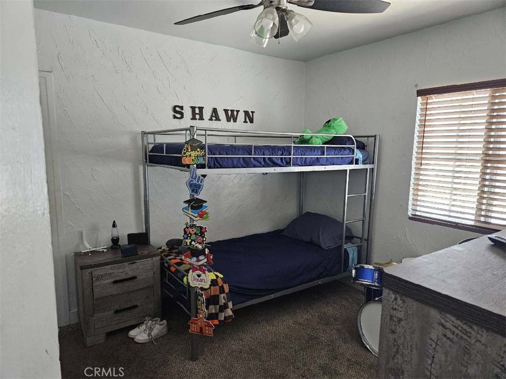 https://media.crmls.org/medias/32210afa-f0a9-4f6b-b001-b2de87cbc4f5.jpg?preset=X-Large