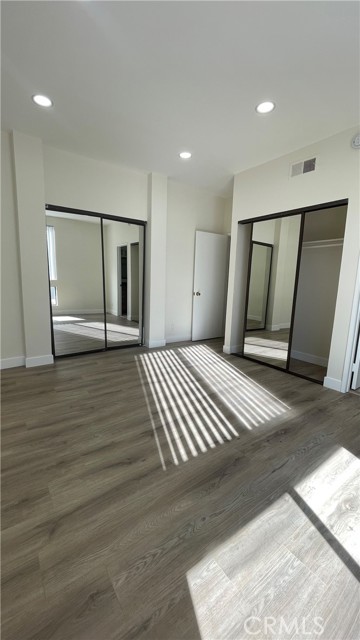 Detail Gallery Image 16 of 30 For 7311 Kester, Van Nuys,  CA 91405 - 2 Beds | 3 Baths