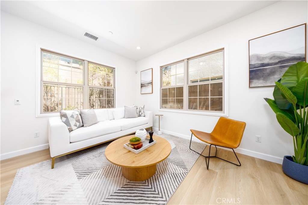 3221beb8 Ee87 4a19 A34e 3dc2596013c5