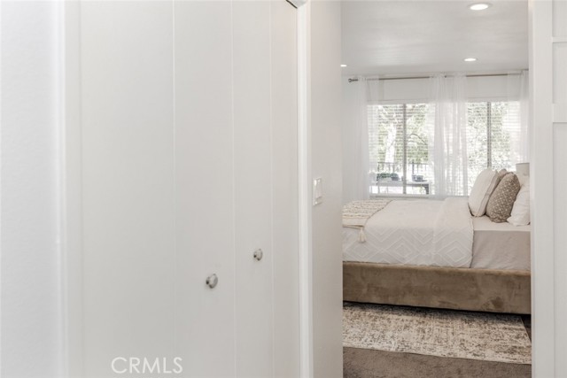 2101 El Arbolita Drive, Glendale CA: https://media.crmls.org/medias/32221001-25ed-4c58-8e17-cdc7e03369dc.jpg
