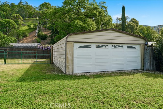 Detail Gallery Image 48 of 52 For 6802 Doris Circle, Lucerne,  CA 95458 - 3 Beds | 2 Baths