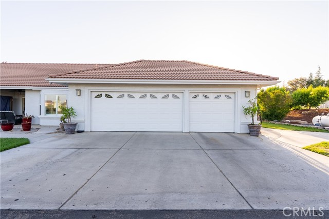 5570 Rancho La Loma Linda Drive, Paso Robles CA: https://media.crmls.org/medias/322278dc-35c0-4244-aca3-4a074ee3cf3e.jpg