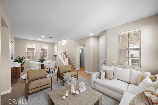 Detail Gallery Image 2 of 37 For 47 Rue Du Chateau #26,  Aliso Viejo,  CA 92656 - 4 Beds | 2/1 Baths