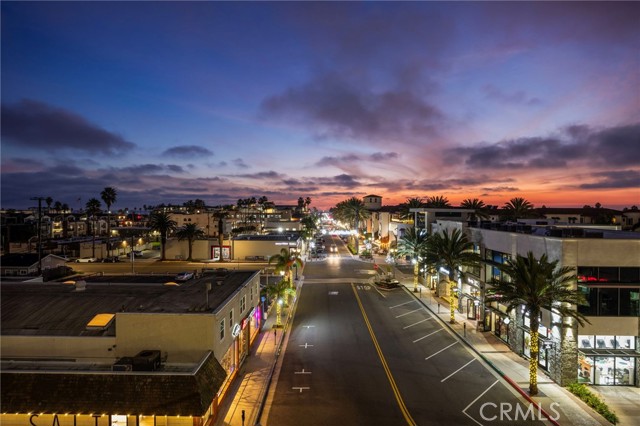 Detail Gallery Image 41 of 71 For 414 Main St #300,  Huntington Beach,  CA 92648 - 2 Beds | 2/1 Baths