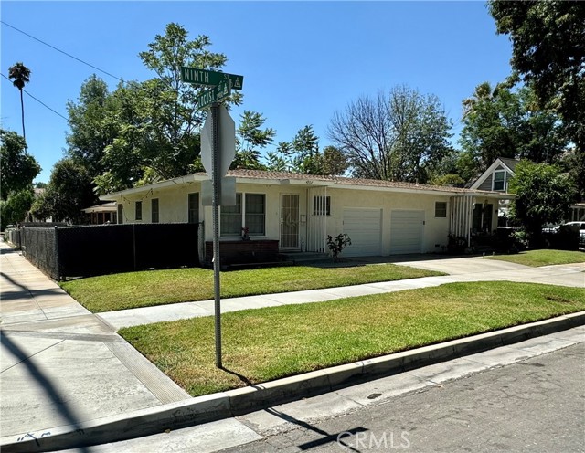 Detail Gallery Image 6 of 36 For 4202 9th St, Riverside,  CA 92501 - – Beds | – Baths