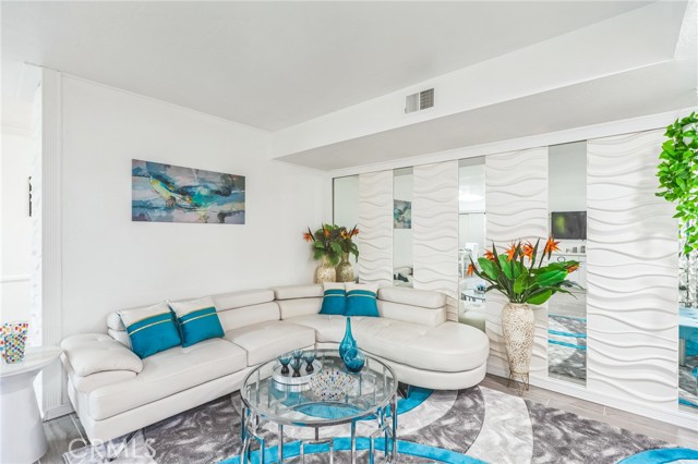 Detail Gallery Image 4 of 24 For 5301 E Waverly Dr #137,  Palm Springs,  CA 92264 - 1 Beds | 2 Baths