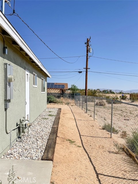 Detail Gallery Image 15 of 17 For 73998 Casita Dr, Twentynine Palms,  CA 92277 - 3 Beds | 1/1 Baths