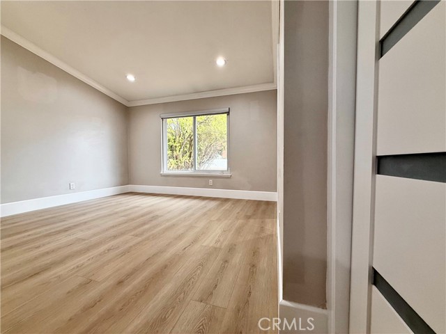 Detail Gallery Image 44 of 73 For 24204 Calvert, Woodland Hills,  CA 91367 - 6 Beds | 3 Baths