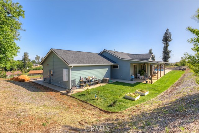 340 Circlewood Drive, Paradise CA: https://media.crmls.org/medias/32251aba-dda7-4c1c-9e2b-8ee06eb58f4c.jpg