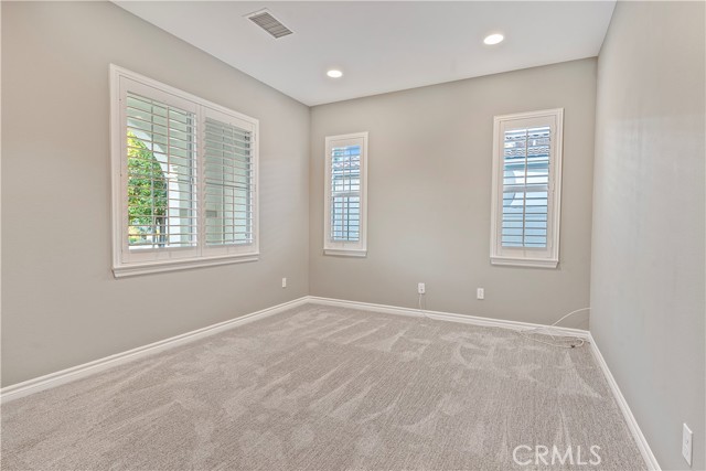32591 Shadyview Street, Winchester CA: https://media.crmls.org/medias/32254d67-88e4-4e27-a40c-80e3e3d01058.jpg