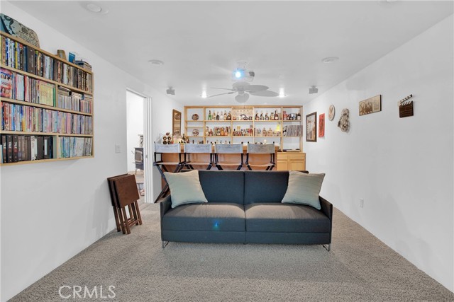 Detail Gallery Image 18 of 45 For 11020 Blue Jay Way, Oak Hills,  CA 92344 - 5 Beds | 2 Baths