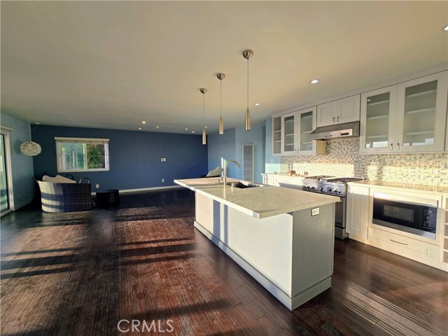 Detail Gallery Image 19 of 25 For 509 N Helberta a,  Redondo Beach,  CA 90277 - 3 Beds | 2 Baths