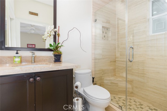 Secondary bedroom #1 ensuite bathroom