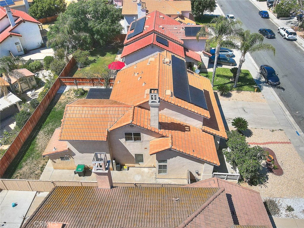 https://media.crmls.org/medias/32280e26-b0c4-43df-93f8-1b0e7644a93b.jpg?preset=X-Large