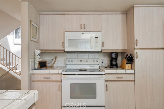243 S San Dimas Canyon Road, San Dimas CA: https://media.crmls.org/medias/32281ec8-b7d5-47fb-a3f9-59e23db204db.jpg