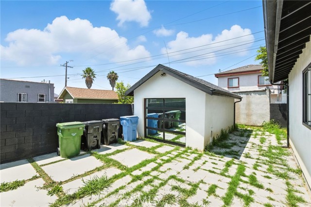 Detail Gallery Image 26 of 31 For 1849 W 66th St, Los Angeles,  CA 90047 - 3 Beds | 2 Baths