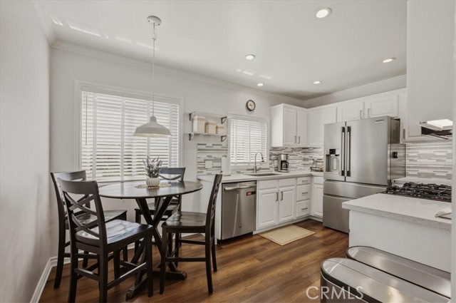 Detail Gallery Image 12 of 34 For 409 Sycamore, Glendora,  CA 91741 - 3 Beds | 1/1 Baths