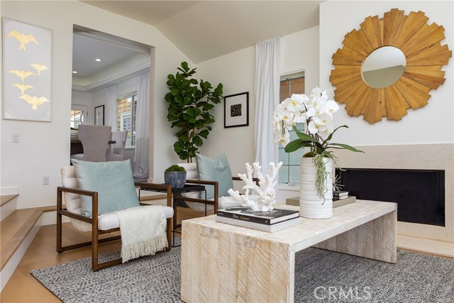 Detail Gallery Image 13 of 47 For 608 Acacia Ave, Corona Del Mar,  CA 92625 - 3 Beds | 3 Baths