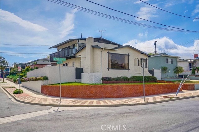 2706 Portobello Drive, Torrance, California 90505, 3 Bedrooms Bedrooms, ,2 BathroomsBathrooms,Residential Lease,Sold,Portobello,SB23030681