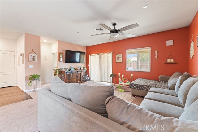 2082 Posa Chanet Boulevard, Coalinga CA: https://media.crmls.org/medias/322a3648-3448-4a9d-b5c8-a7894a87dc64.jpg