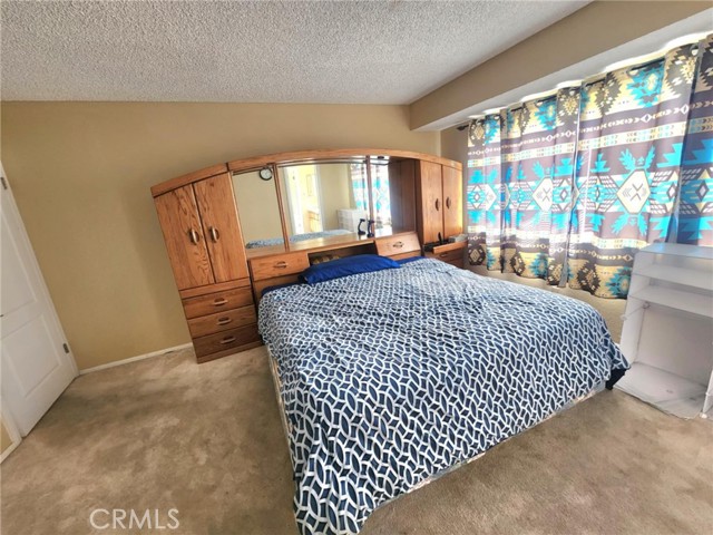 450 Fairway Drive, Palmdale CA: https://media.crmls.org/medias/322ac29f-bd37-46da-921a-450959a11229.jpg