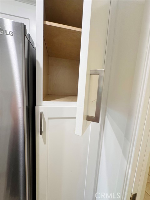 Detail Gallery Image 9 of 28 For 4487 Colbath Ave #101,  Sherman Oaks,  CA 91423 - 1 Beds | 1 Baths