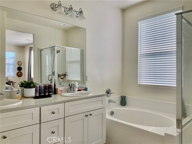 1413 Girona Drive, Pomona CA: https://media.crmls.org/medias/322baf29-f791-4e17-a0ba-798425fcb4e1.jpg