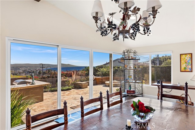 Detail Gallery Image 3 of 53 For 33972 Chula Vista Ave, Dana Point,  CA 92629 - 3 Beds | 3 Baths