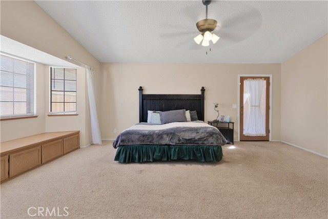 Detail Gallery Image 23 of 51 For 18830 Munsee Rd, Apple Valley,  CA 92307 - 4 Beds | 2/1 Baths