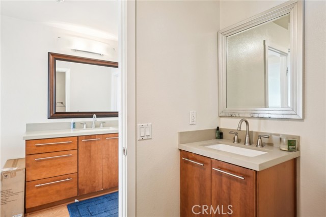Detail Gallery Image 25 of 42 For 575 Esplanade #205,  Redondo Beach,  CA 90277 - 2 Beds | 2 Baths