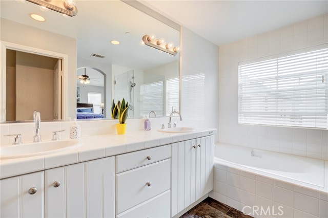 1800 Pacific Coast, Redondo Beach, California 90277, 4 Bedrooms Bedrooms, ,3 BathroomsBathrooms,Residential,Sold,Pacific Coast,SB21216257