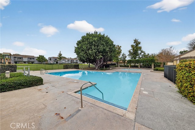 Detail Gallery Image 34 of 34 For 5 Oakgrove #45,  Irvine,  CA 92604 - 3 Beds | 2 Baths