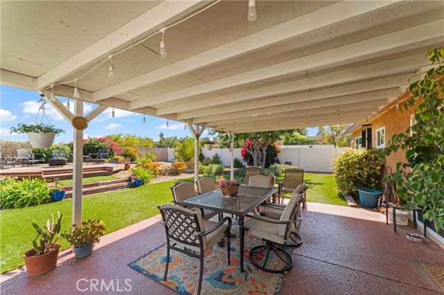 14376 Dartmouth Circle, Moorpark CA: https://media.crmls.org/medias/32319a78-5779-465c-b022-e59b7035ee92.jpg