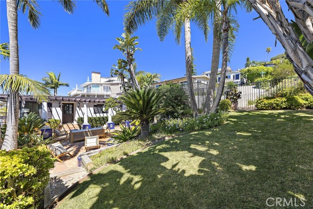 Detail Gallery Image 16 of 40 For 32056 Coast Highway, Laguna Beach,  CA 92651 - 3 Beds | 1 Baths