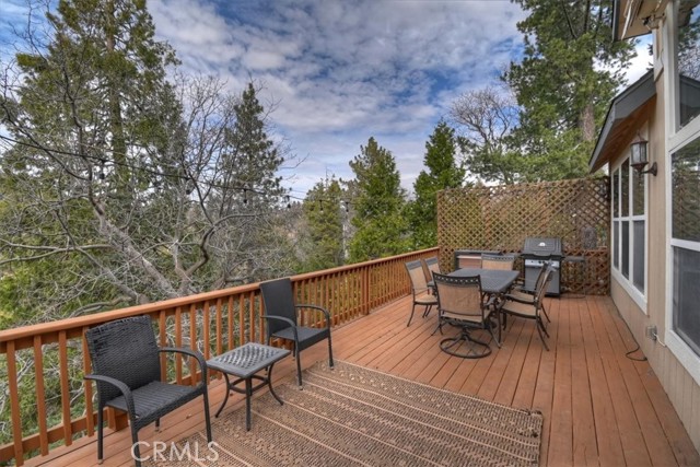 Detail Gallery Image 8 of 53 For 1254 Calgary, Lake Arrowhead,  CA 92352 - 4 Beds | 3/1 Baths