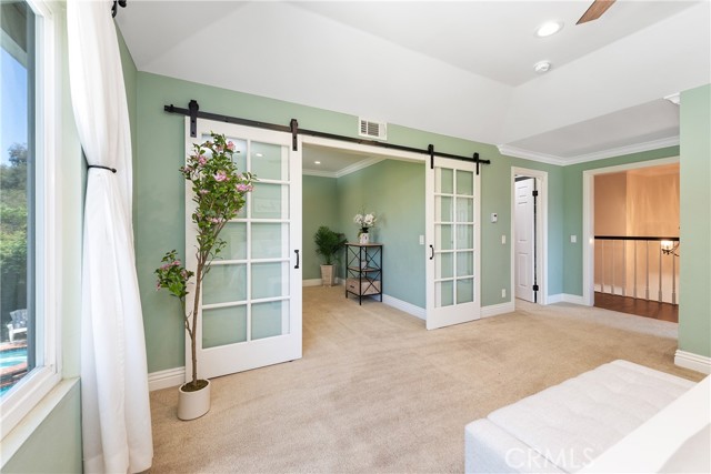 968 Saddlehorn Place, Newbury Park CA: https://media.crmls.org/medias/3232dad8-b90e-4f36-9dbd-0ba61cbb4014.jpg