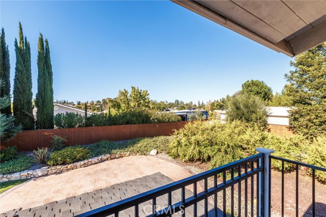 Detail Gallery Image 24 of 52 For 833 Rolling Hills Dr, Paso Robles,  CA 93446 - 4 Beds | 3 Baths